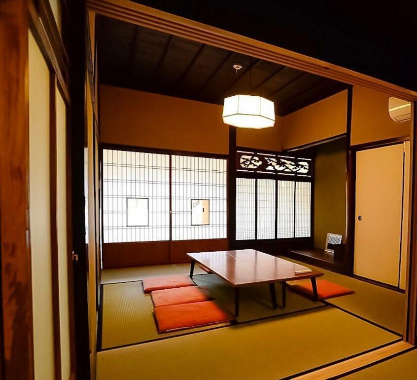 北房まちの駅 ゲストハウス Maniwa Bagian luar foto